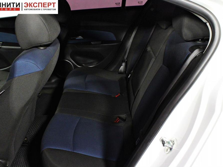 Chevrolet Cruze I Белгород  - изображение 16