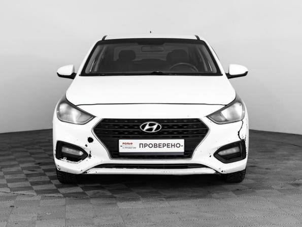 Hyundai Solaris II с пробегом 2018 года, цена 675 000 рублей, 492278 км, седан, Автокод Объявления