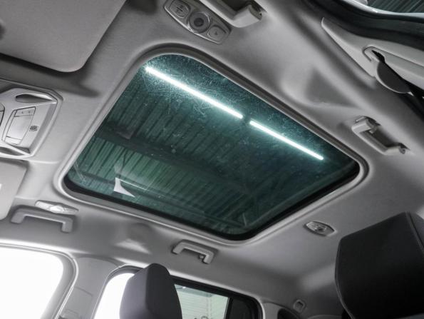 Ford C-MAX II Рестайлинг с пробегом 2017 года, цена 1 639 000 рублей, 157432 км, компактвэн, Автокод Объявления