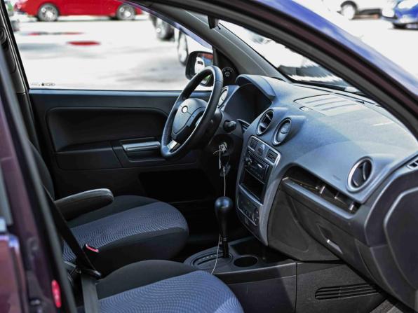 Ford Fusion I Рестайлинг с пробегом 2011 года, цена 604 000 рублей, 163414 км, хэтчбек, Автокод Объявления