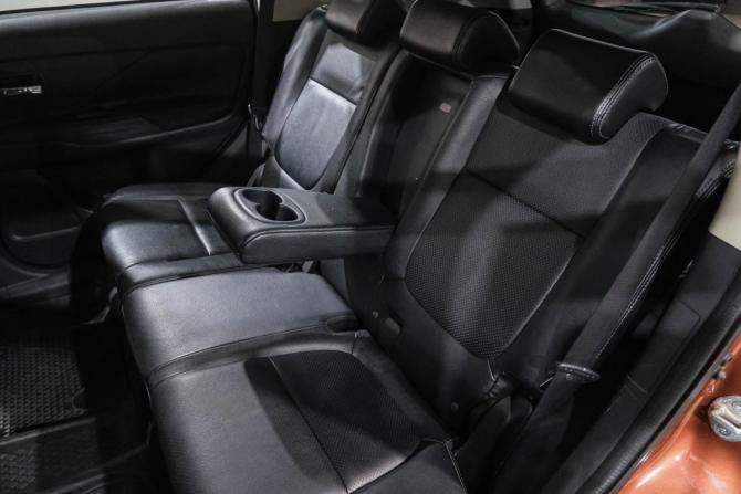 Mitsubishi Outlander III с пробегом 2012 года, цена 1 649 000 рублей, 221000 км, внедорожник, Автокод Объявления