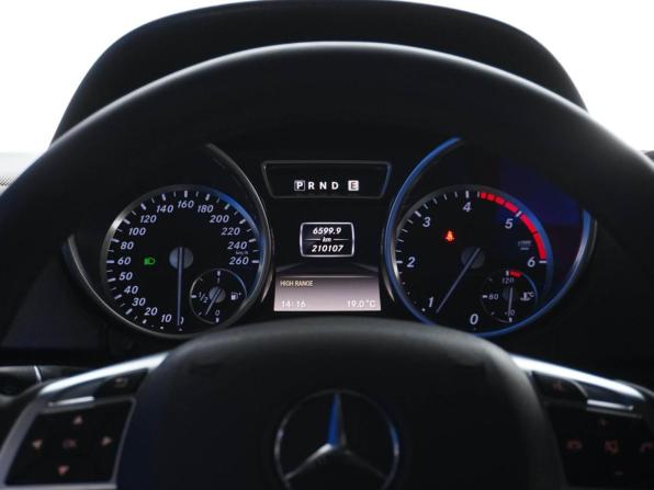 Mercedes-Benz G-Класс II (W463) Рестайлинг 3 с пробегом 2015 года, цена 4 499 077 рублей, 210107 км, внедорожник, Автокод Объявления