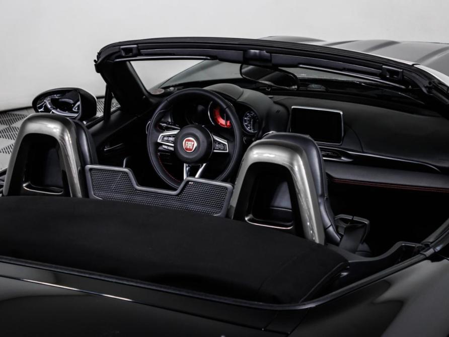 Fiat 124 Spider I Москва  - изображение 11