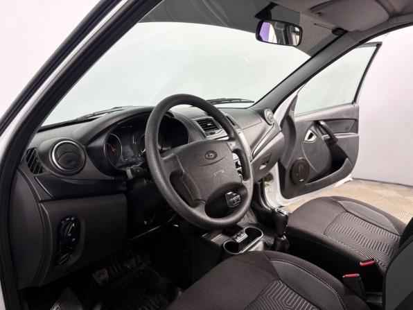 Lada (ВАЗ) Granta I Рестайлинг с пробегом 2024 года, цена 980 000 рублей, 44719 км, седан, Автокод Объявления