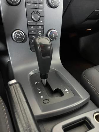 Volvo S40 II Рестайлинг с пробегом 2011 года, цена 715 000 рублей, 213225 км, седан, Автокод Объявления