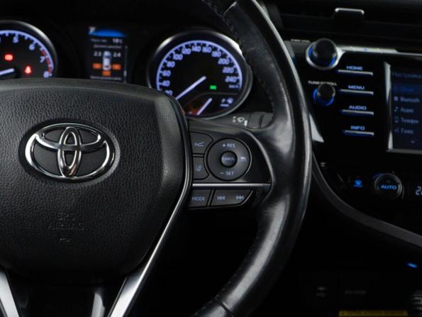 Toyota Camry VIII (XV70) с пробегом 2018 года, цена 2 499 077 рублей, 142314 км, седан, Автокод Объявления