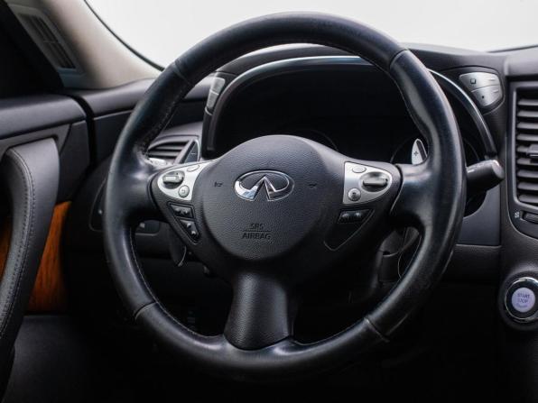 Infiniti QX70 с пробегом 2014 года, цена 1 730 000 рублей, 290034 км, внедорожник, Автокод Объявления