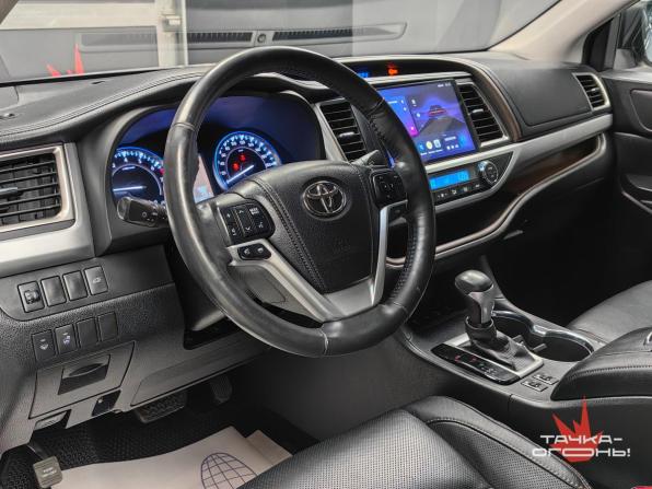 Toyota Highlander III (XU50) с пробегом 2014 года, цена 2 600 000 рублей, 182000 км, внедорожник, Автокод Объявления