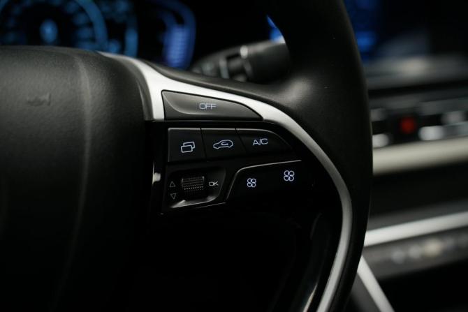 Evolute i-PRO с пробегом 2023 года, цена 2 132 000 рублей, 92000 км, седан, Автокод Объявления