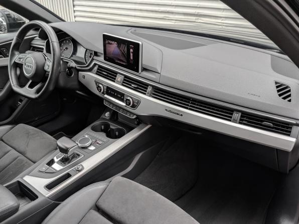 Audi A4 allroad V (B9) Рестайлинг с пробегом 2019 года, цена 3 430 000 рублей, 131511 км, универсал, Автокод Объявления