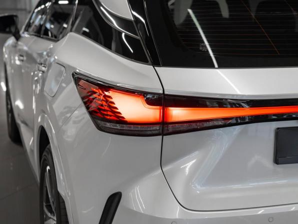 Lexus RX V с пробегом 2025 года, цена 7 400 000 рублей, 5371 км, внедорожник, Автокод Объявления