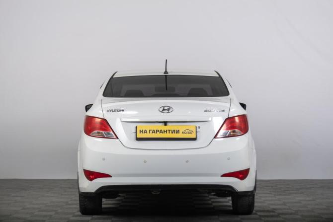 Hyundai Solaris I Рестайлинг с пробегом 2015 года, цена 829 000 рублей, 144000 км, седан, Автокод Объявления