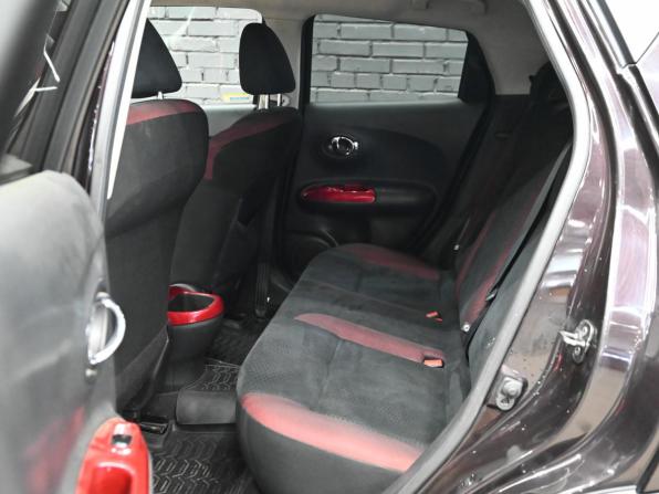 Nissan Juke I с пробегом 2013 года, цена 1 000 000 рублей, 124046 км, внедорожник, Автокод Объявления