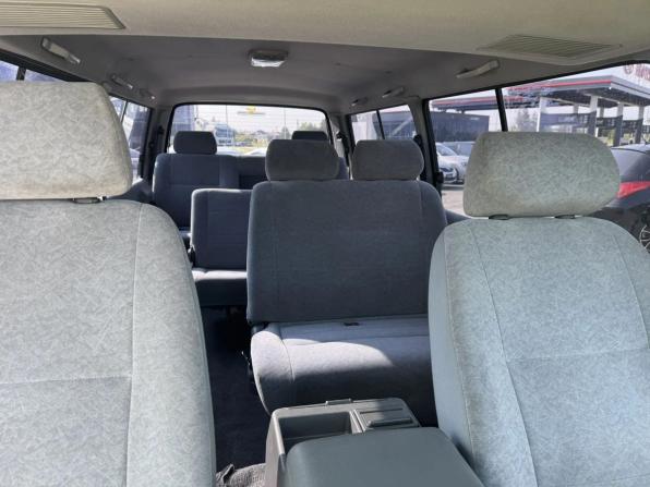 Toyota HiAce H100 с пробегом 2003 года, цена 1 250 000 рублей, 235445 км, минивэн, Автокод Объявления