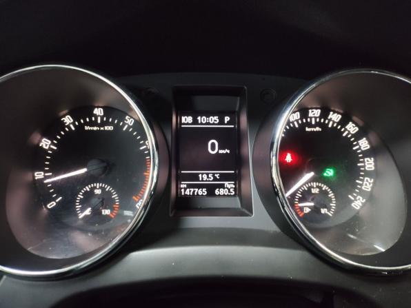 Skoda Yeti I Рестайлинг с пробегом 2013 года, цена 829 000 рублей, 147763 км, внедорожник, Автокод Объявления