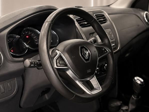 Renault Sandero II Рестайлинг с пробегом 2021 года, цена 1 395 000 рублей, 43000 км, хэтчбек, Автокод Объявления