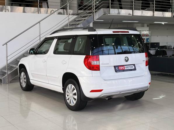 Skoda Yeti I Рестайлинг с пробегом 2015 года, цена 1 029 900 рублей, 148000 км, внедорожник, Автокод Объявления