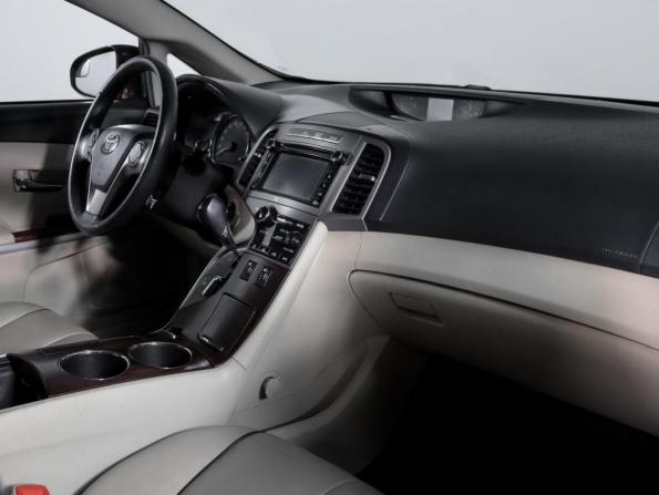 Toyota Venza I Рестайлинг с пробегом 2013 года, цена 2 540 000 рублей, 160686 км, внедорожник, Автокод Объявления