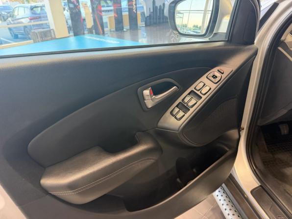 Hyundai ix35 I с пробегом 2012 года, цена 1 195 000 рублей, 147225 км, внедорожник, Автокод Объявления