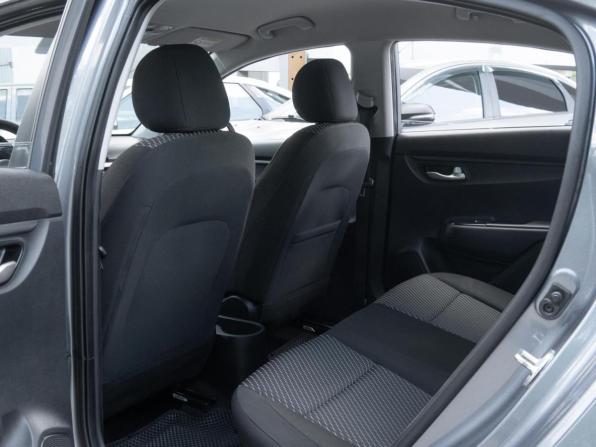 Kia Rio IV с пробегом 2018 года, цена 1 299 000 рублей, 132516 км, седан, Автокод Объявления
