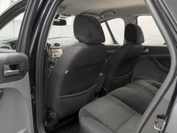 Ford Focus II Рестайлинг с пробегом 2008 года, цена 620 000 рублей, 202784 км, седан, Автокод Объявления
