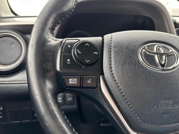 Toyota RAV4 IV (XA40) Рестайлинг с пробегом 2018 года, цена 2 390 000 рублей, 162309 км, внедорожник, Автокод Объявления
