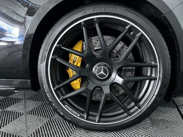 Mercedes-Benz E-Класс AMG V (W213) с пробегом 2017 года, цена 6 499 000 рублей, 80515 км, седан, Автокод Объявления