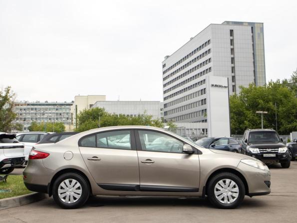 Renault Fluence I с пробегом 2012 года, цена 673 000 рублей, 130652 км, седан, Автокод Объявления