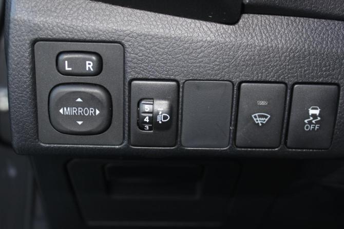 Toyota Corolla XI (E160 E170 E180) с пробегом 2013 года, цена 1 197 000 рублей, 120789 км, седан, Автокод Объявления