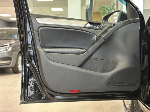 Volkswagen Golf VI с пробегом 2011 года, цена 809 000 рублей, 260000 км, хэтчбек, Автокод Объявления