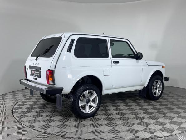 Lada (ВАЗ) Niva Legend с пробегом 2024 года, цена 880 000 рублей, 20216 км, внедорожник, Автокод Объявления