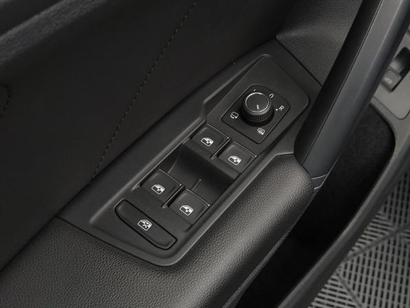 Volkswagen Tiguan II с пробегом 2020 года, цена 3 098 000 рублей, 87000 км, внедорожник, Автокод Объявления