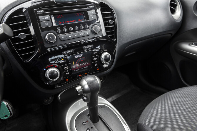 Nissan Juke I с пробегом 2013 года, цена 970 000 рублей, 165000 км, внедорожник, Автокод Объявления