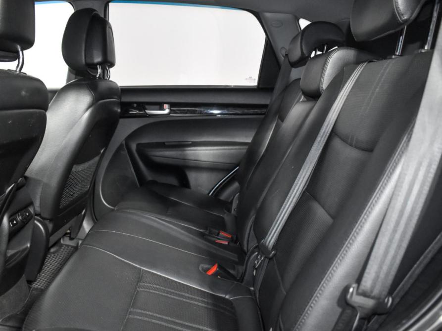 Kia Sorento II Рестайлинг Санкт-Петербург  - изображение 11
