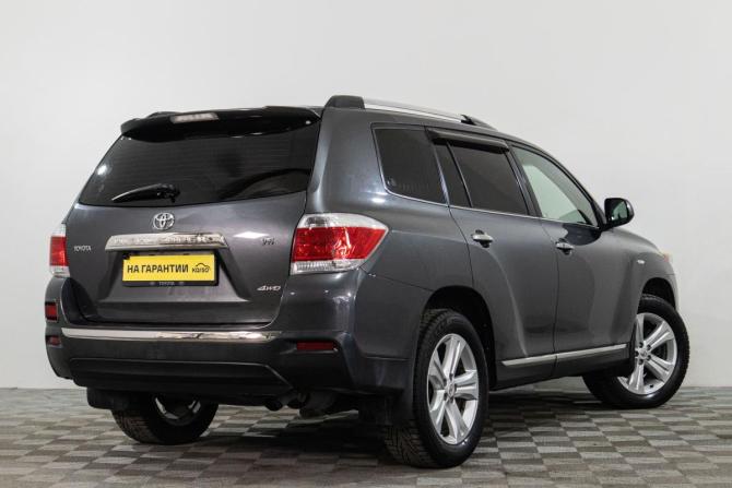 Toyota Highlander II (XU40) Рестайлинг с пробегом 2011 года, цена 1 849 000 рублей, 326998 км, внедорожник, Автокод Объявления