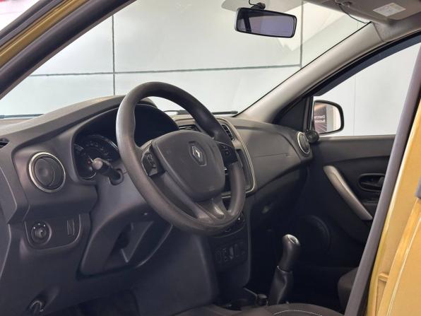 Renault Sandero II с пробегом 2014 года, цена 835 000 рублей, 181738 км, хэтчбек, Автокод Объявления