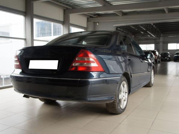 Mercedes-Benz C-Класс II (W203) с пробегом 2001 года, цена 509 000 рублей, 200000 км, седан, Автокод Объявления