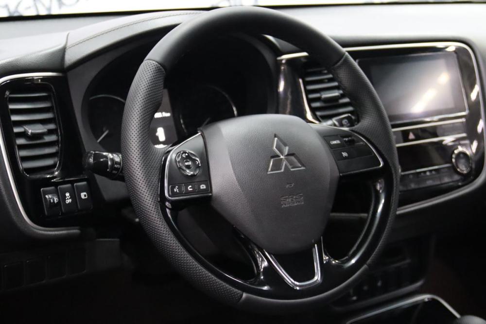 Mitsubishi Outlander III Рестайлинг 3 Сургут  - изображение 15