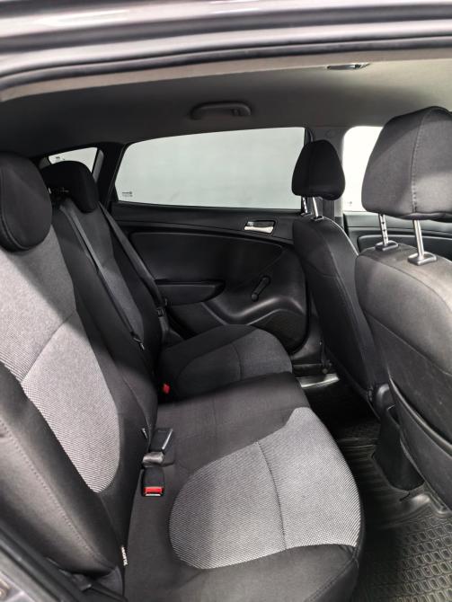 Hyundai Solaris I Санкт-Петербург  - изображение 17