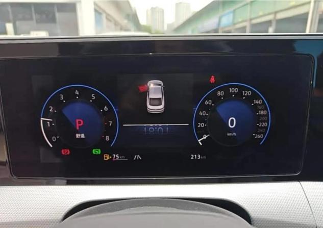 Volkswagen Lamando II с пробегом 2025 года, цена 2 770 990 рублей, 600 км, хэтчбек, Автокод Объявления