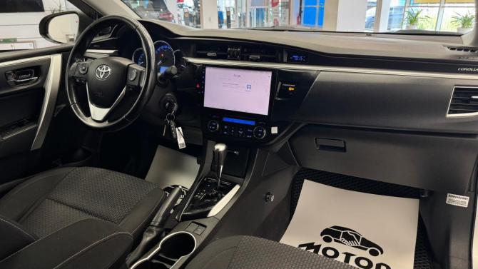 Toyota Corolla XI (E160 E170 E180) с пробегом 2013 года, цена 1 190 000 рублей, 173683 км, седан, Автокод Объявления
