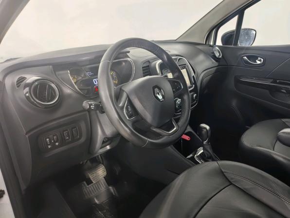 Renault Kaptur I с пробегом 2016 года, цена 1 228 000 рублей, 100149 км, внедорожник, Автокод Объявления