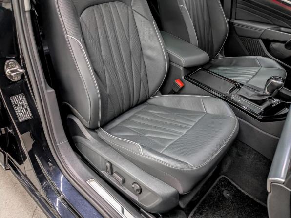 Volkswagen Passat B8 Рестайлинг с пробегом 2023 года, цена 3 450 000 рублей, 27903 км, седан, Автокод Объявления