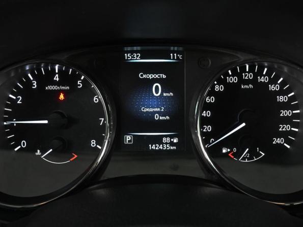 Nissan Qashqai II с пробегом 2017 года, цена 1 599 000 рублей, 142435 км, внедорожник, Автокод Объявления