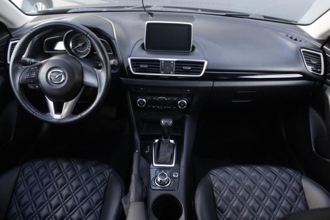 Mazda 3 III (BM) с пробегом 2014 года, цена 1 350 000 рублей, 197462 км, седан, Автокод Объявления