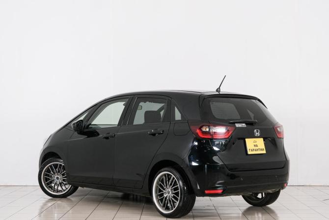 Honda Fit IV с пробегом 2022 года, цена 1 339 000 рублей, 87000 км, хэтчбек, Автокод Объявления