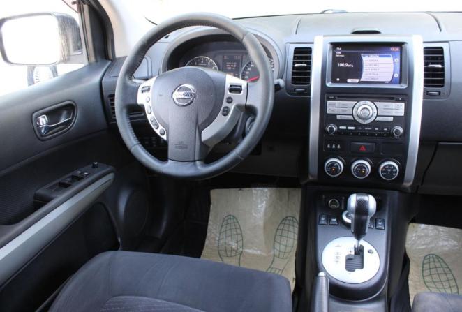 Nissan X-Trail II с пробегом 2011 года, цена 1 300 000 рублей, 221666 км, внедорожник, Автокод Объявления
