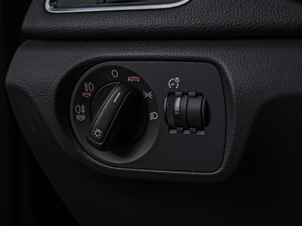 Audi Q3 I (8U) с пробегом 2013 года, цена 1 439 000 рублей, 232210 км, внедорожник, Автокод Объявления