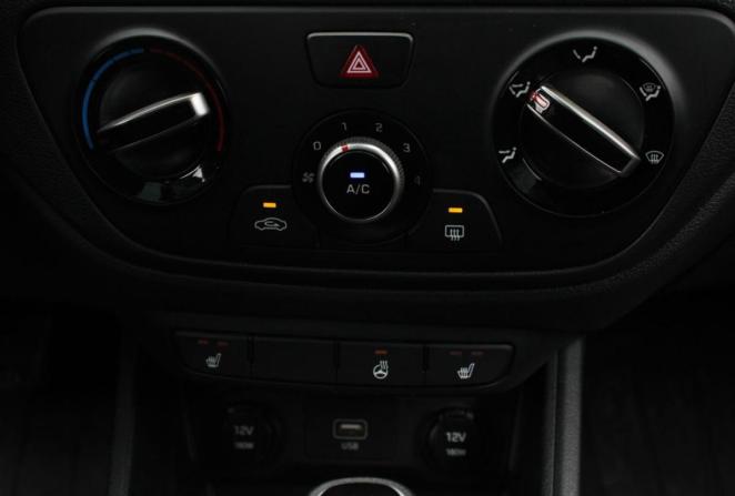 Hyundai Solaris II с пробегом 2019 года, цена 1 575 000 рублей, 57259 км, седан, Автокод Объявления