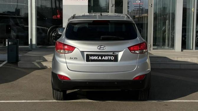 Hyundai ix35 I Рестайлинг с пробегом 2014 года, цена 1 400 000 рублей, 131000 км, внедорожник, Автокод Объявления